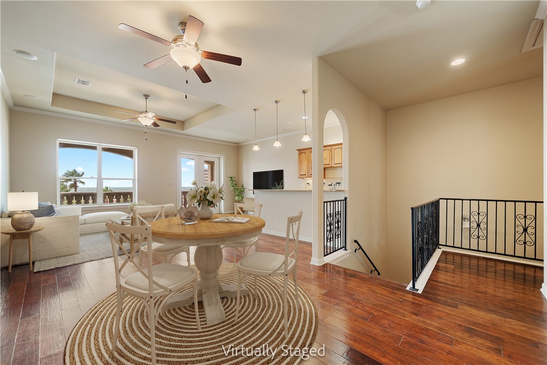 14910 Leeward Dr 403 Property Photo 19