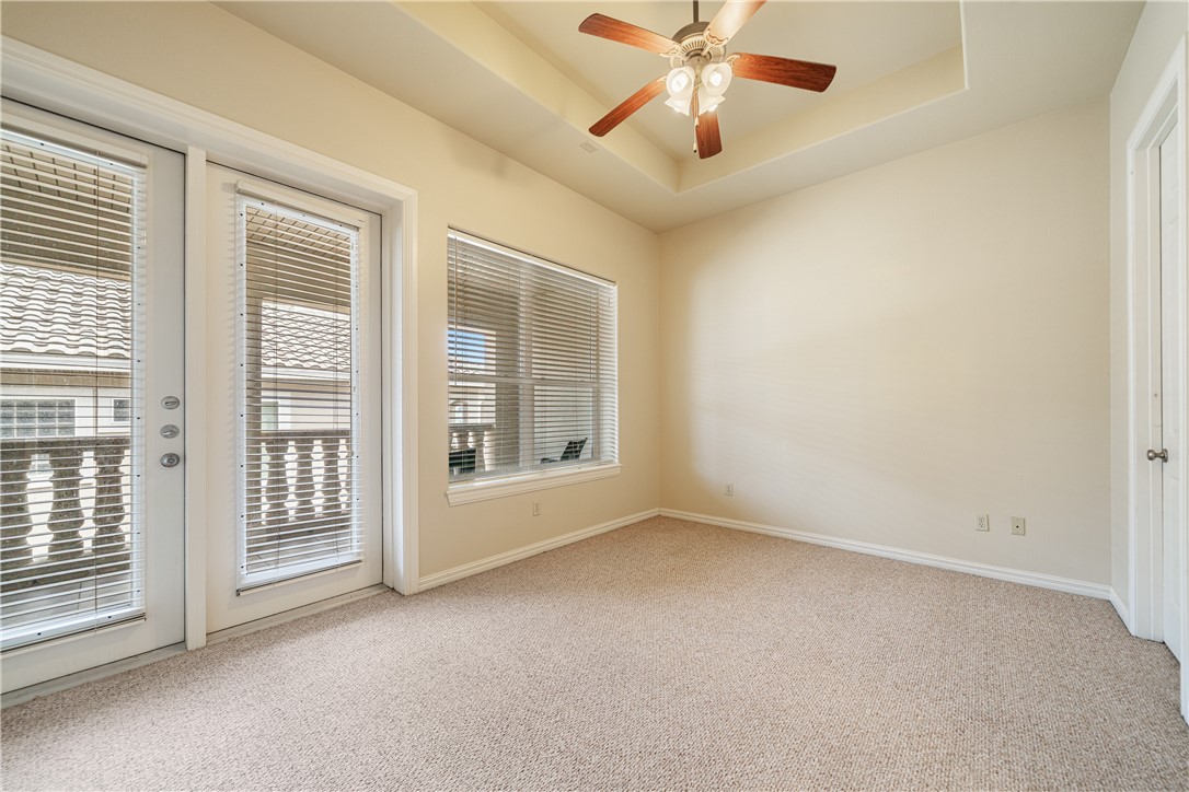 14910 Leeward Dr 403 Property Photo 25