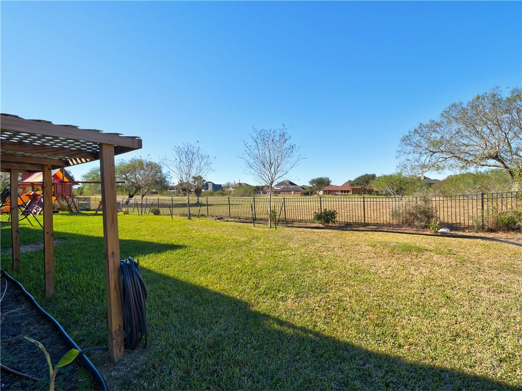 11 W Bar Le Doc Dr Property Photo 9