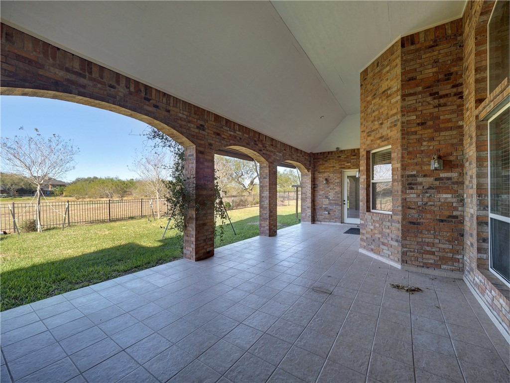 11 W Bar Le Doc Dr Property Photo 12