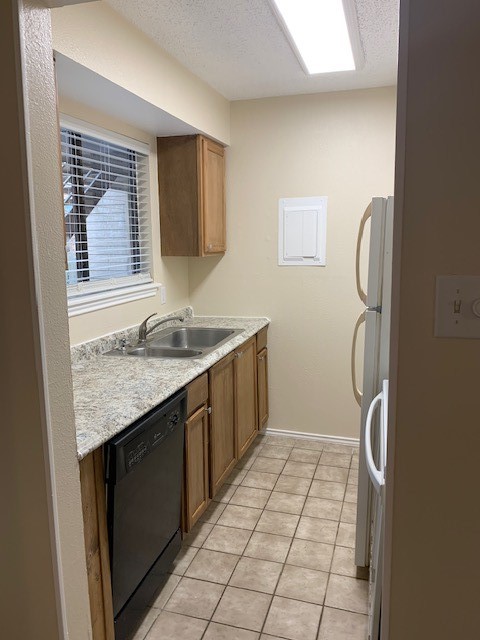 7122 Premont Dr 103b Property Photo 14