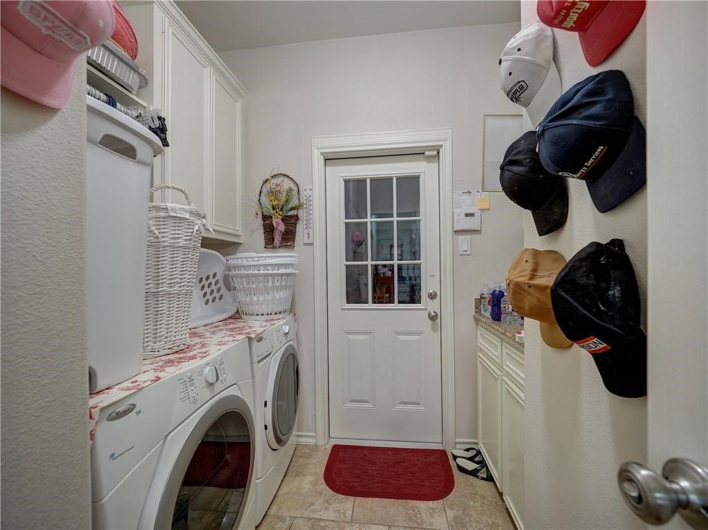 13838 Sea Horse Ave Property Photo 21