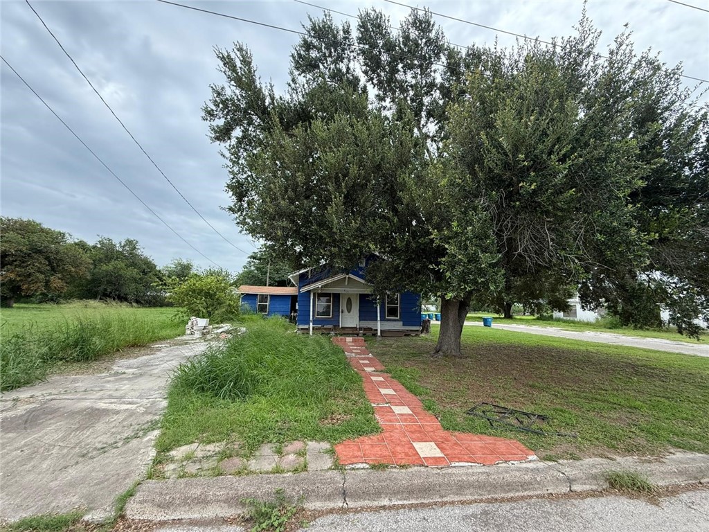 415 S Buchanan St Property Photo 1
