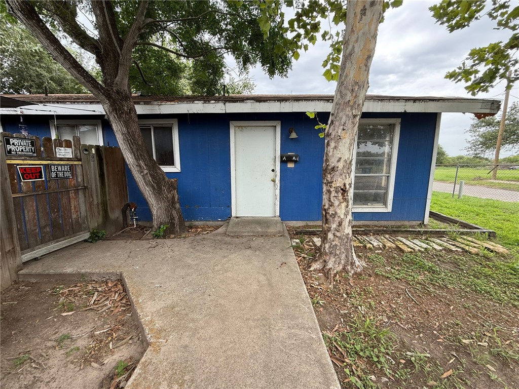 415 S Buchanan St Property Photo 4