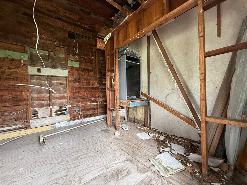 415 S Buchanan St Property Photo 18