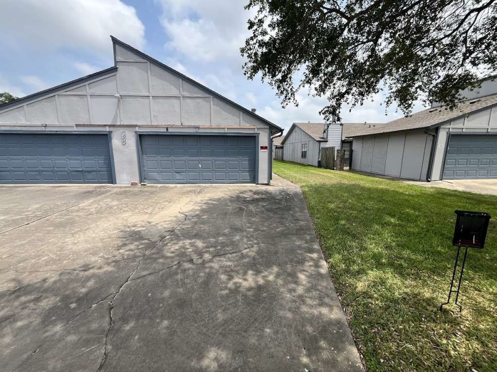 7206 Elwood Ct A4 Property Photo 1