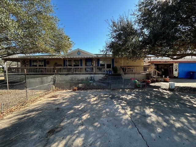 403 County Road 324 Cr Property Photo 1