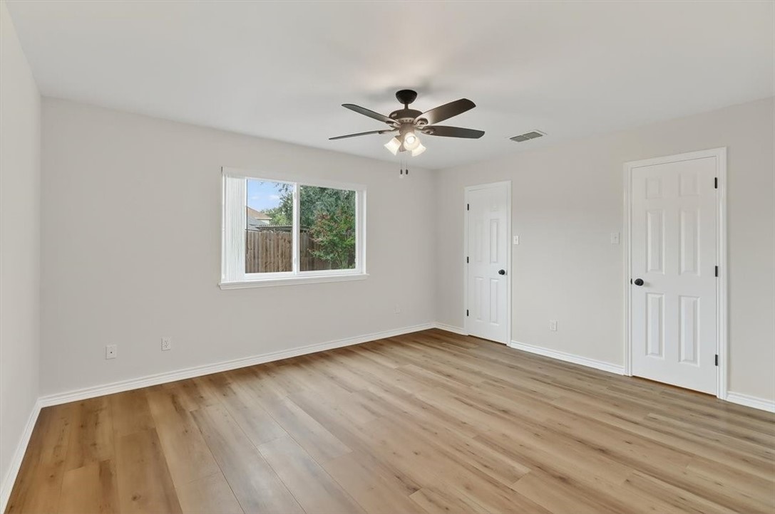 7821 Kingshire Dr Property Photo 19