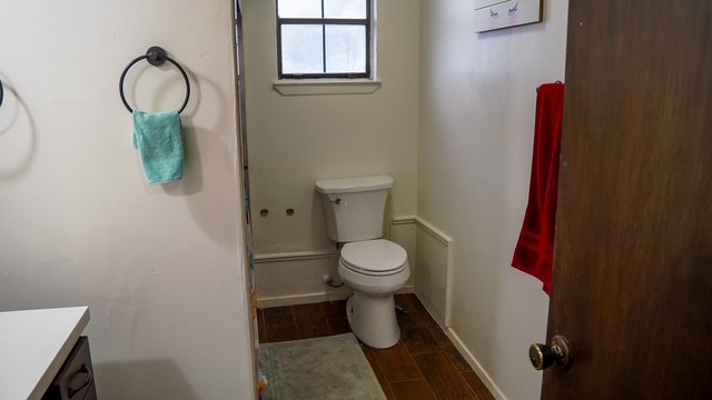303 W North St Property Photo 16