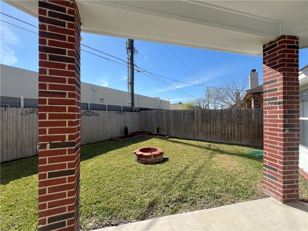 6317 Sir Jack St Property Photo 29
