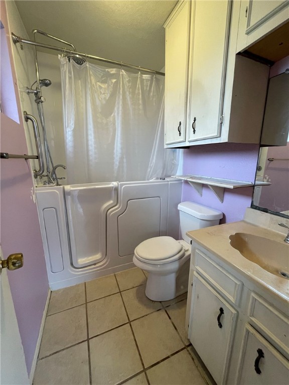 2418 Vialoux Dr Property Photo 10