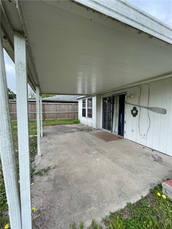 2418 Vialoux Dr Property Photo 11