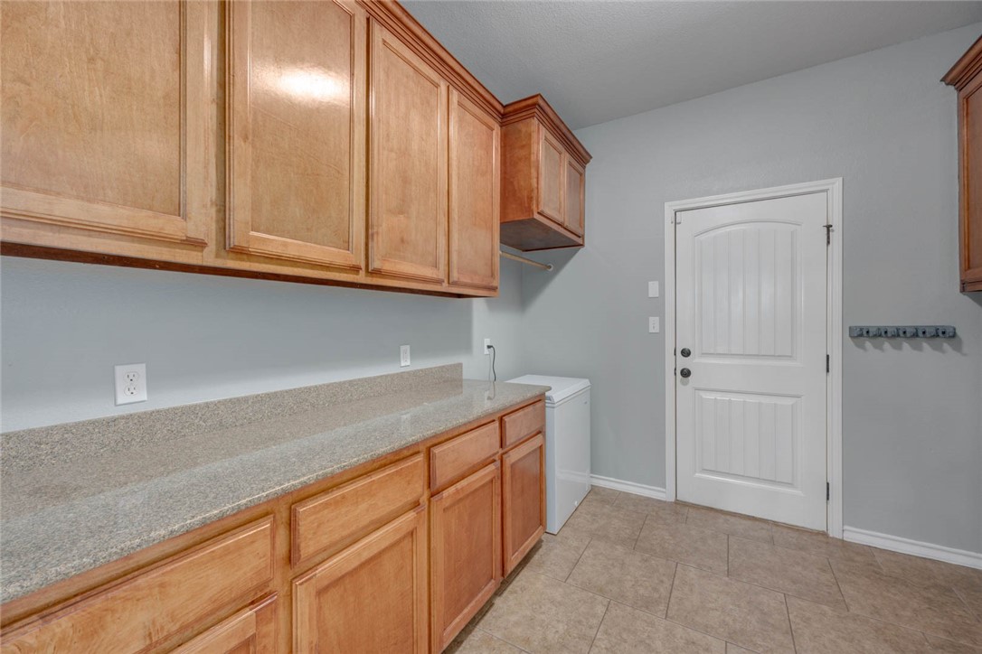 5830 Aava Property Photo 21