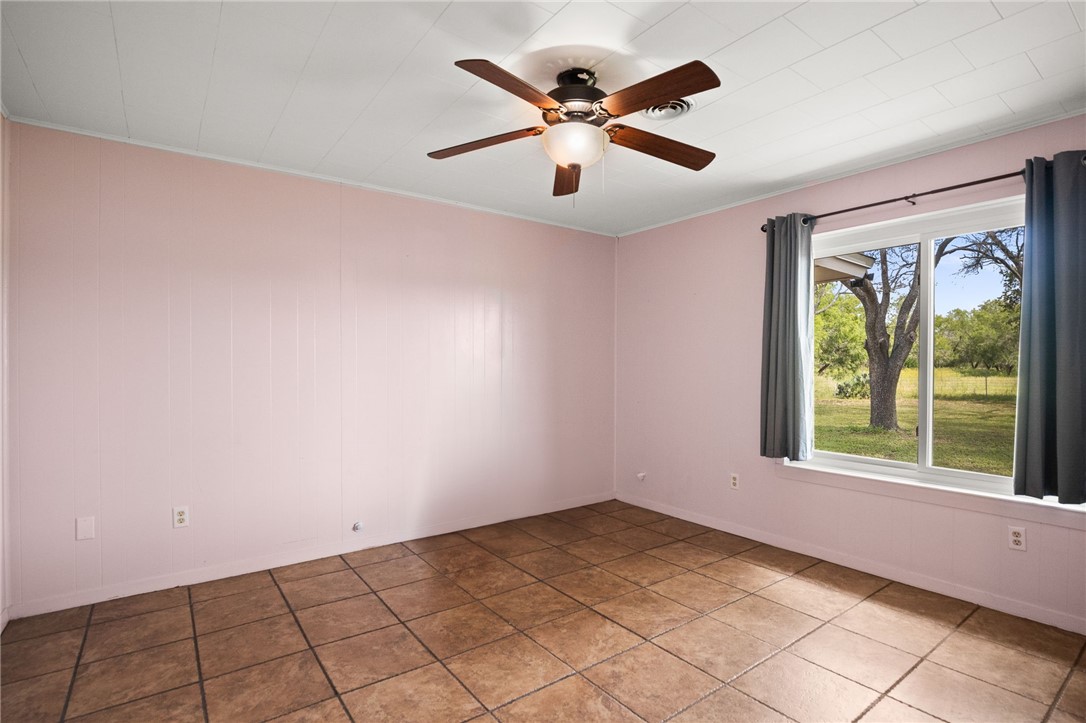 183 E Fm 772 Road Property Photo 19