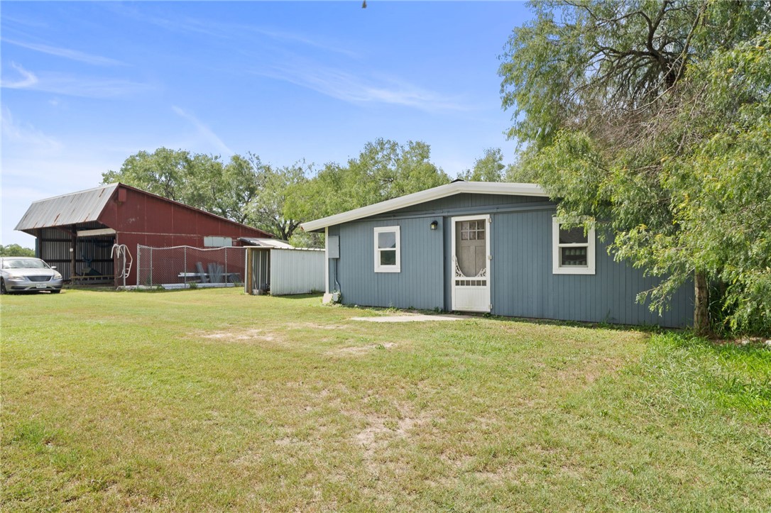 183 E Fm 772 Road Property Photo 25