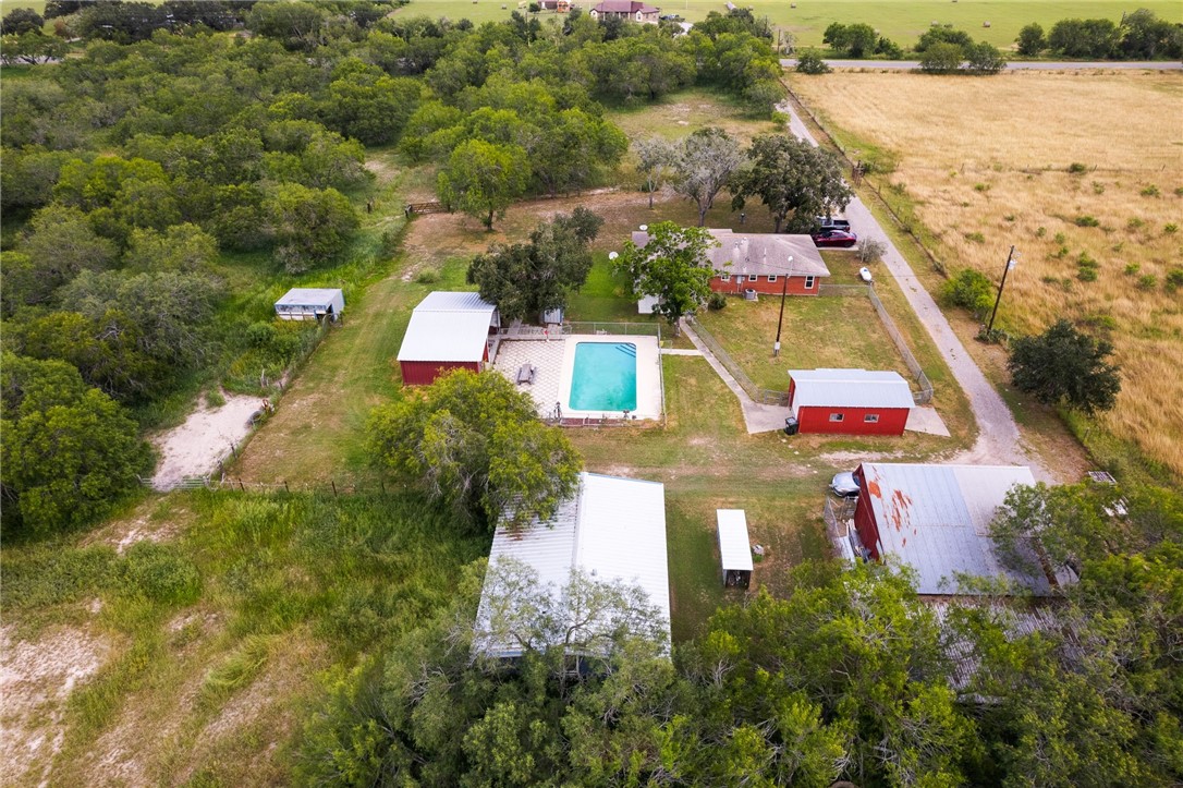 183 E Fm 772 Road Property Photo 39