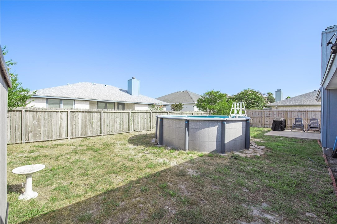 14322 Scallop St Property Photo 28
