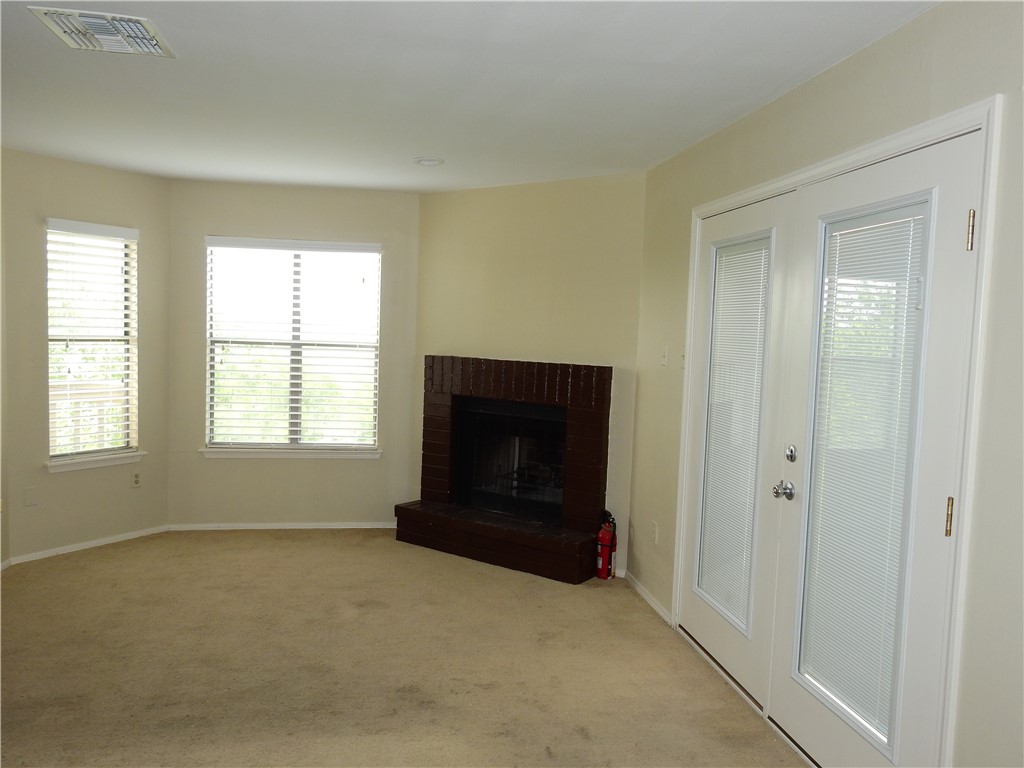 4401 River Valley Dr 1003 Property Photo 7