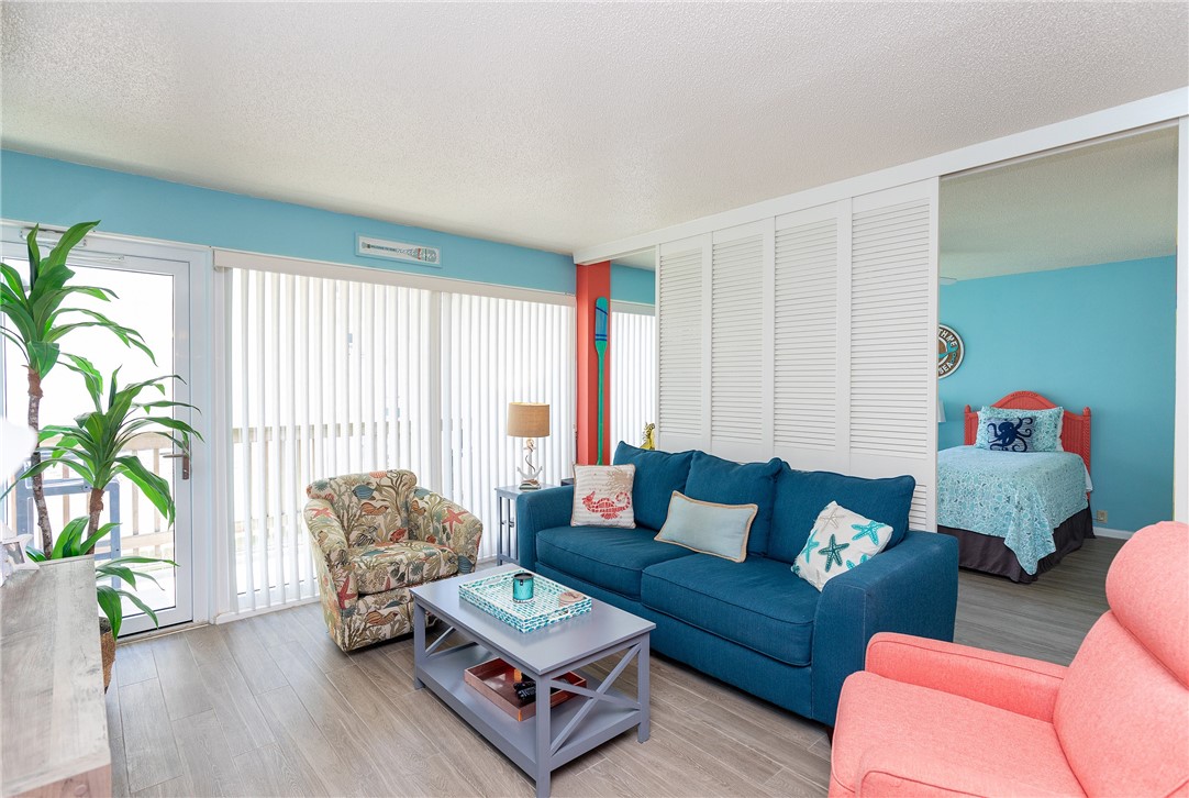 14810 Windward Dr 203 Property Photo 10