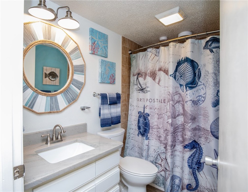 14810 Windward Dr 203 Property Photo 30