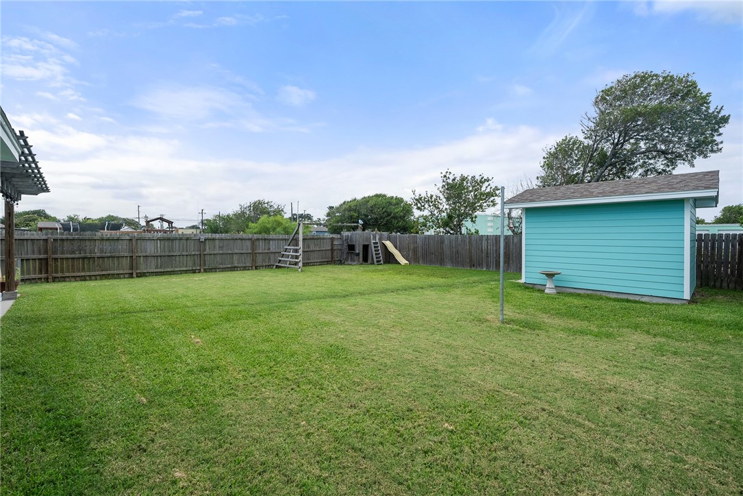 2371 Scott Property Photo 27