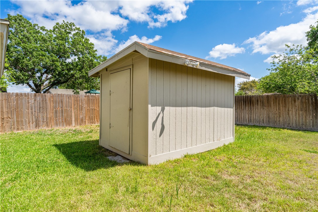 13341 Scenic Circle Property Photo 40