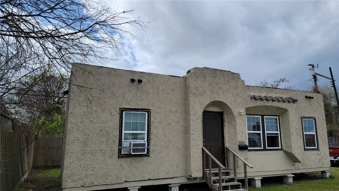 461771 Property Photo 1