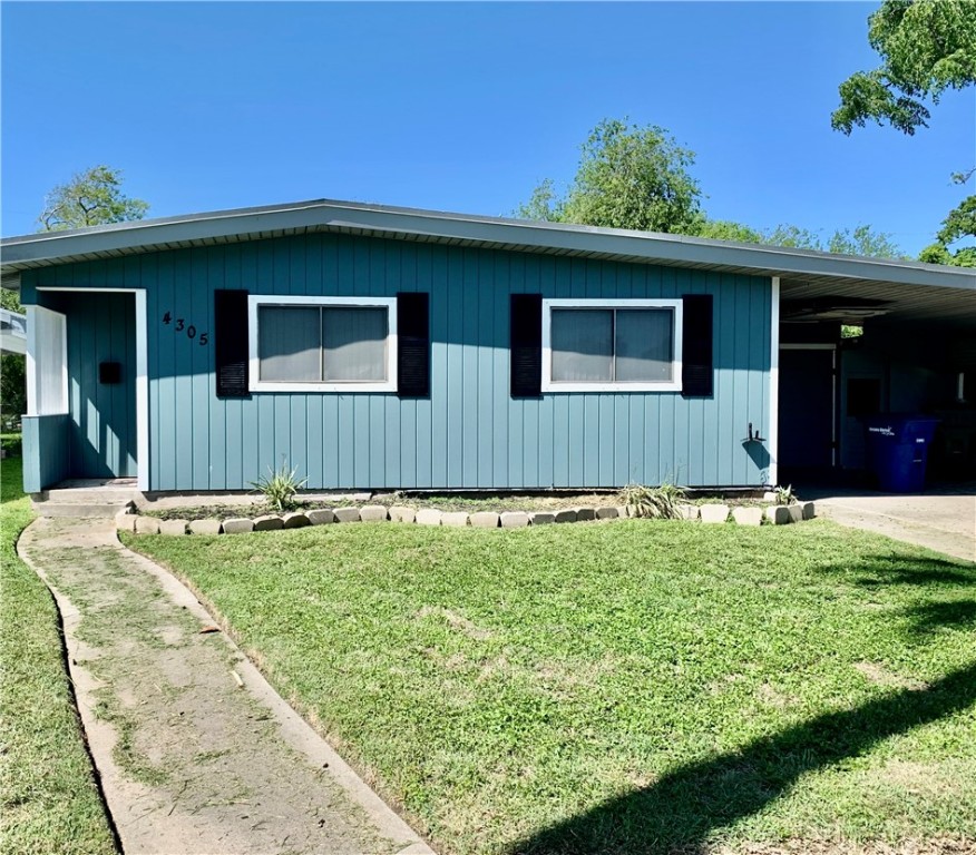 4305 Amherst Dr Property Photo 1