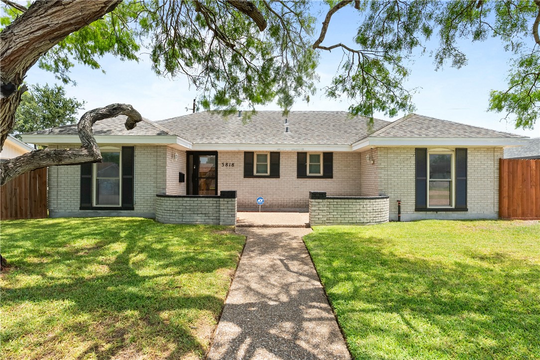 3818 Kingston Dr