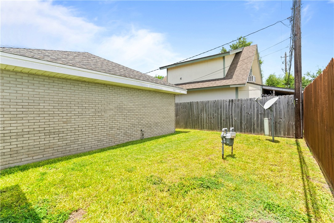 3818 Kingston Dr Property Photo 38