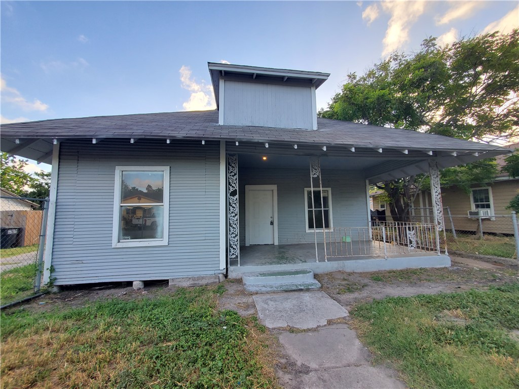 1107 14th St Property Photo 1