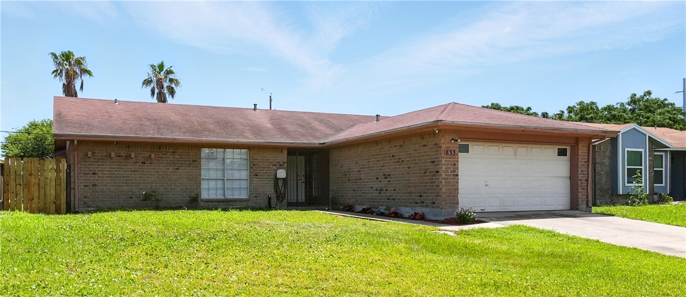 833 Orleans Dr