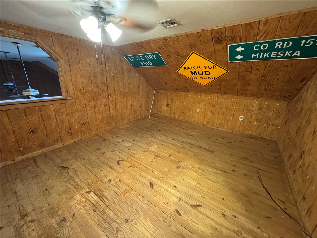 571 Fm 799 Property Photo 23
