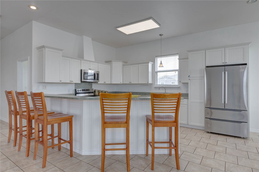 190 E Johnson Ave Property Photo 6