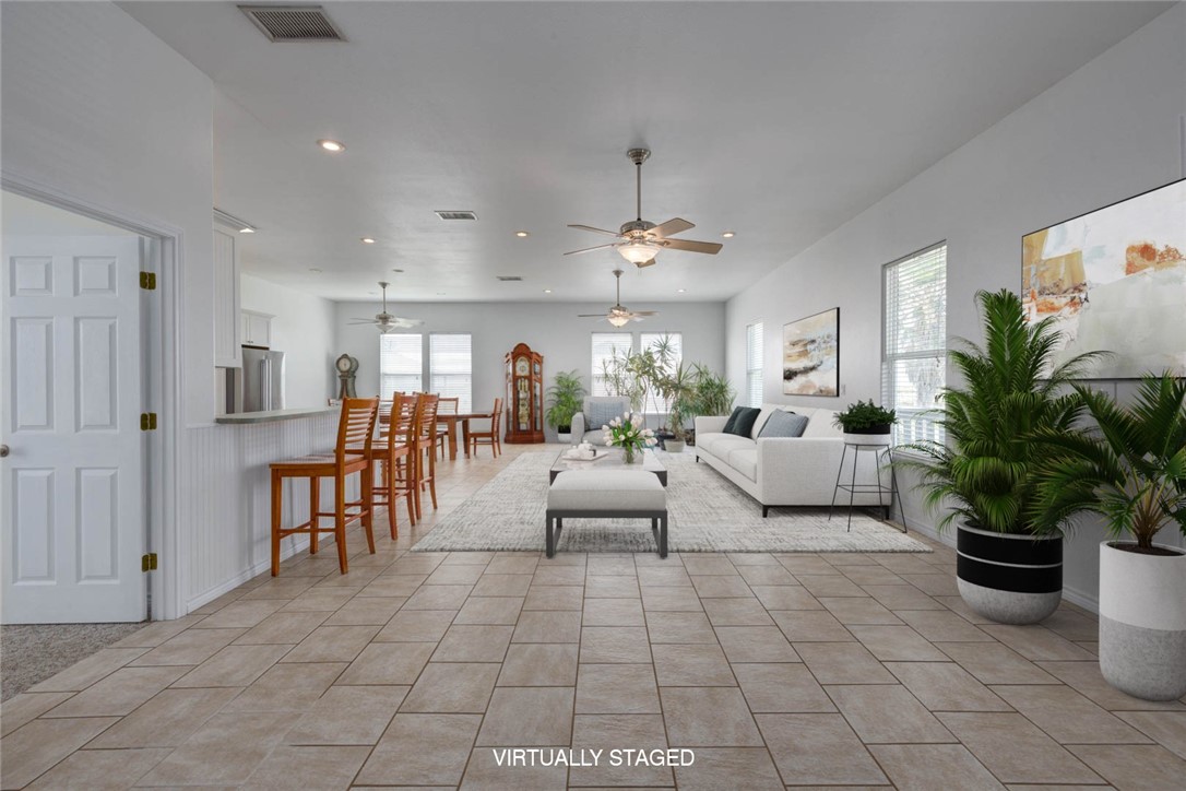 190 E Johnson Ave Property Photo 9