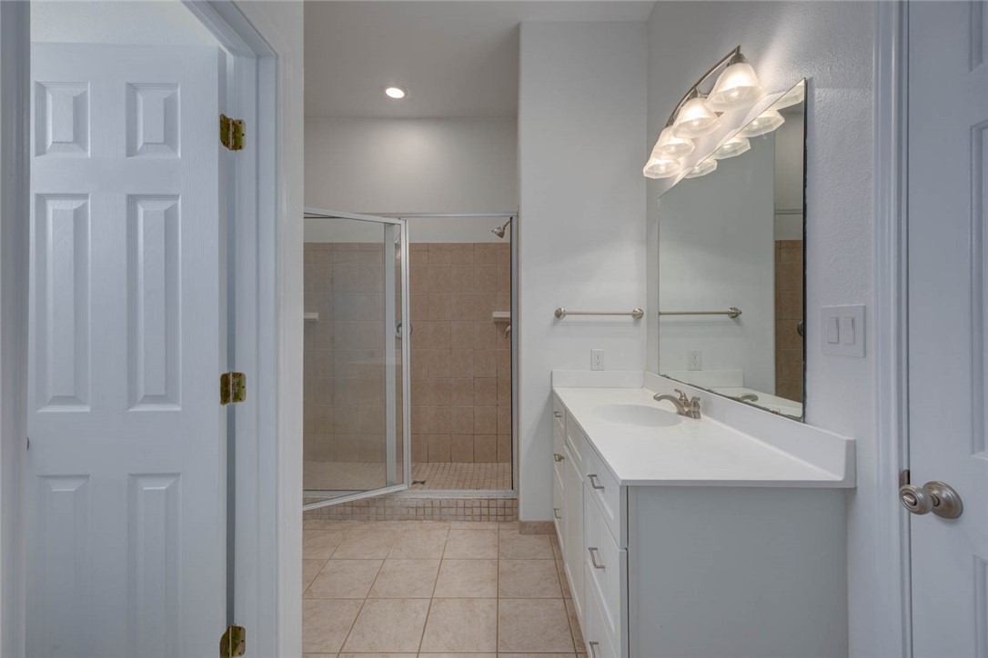 190 E Johnson Ave Property Photo 14