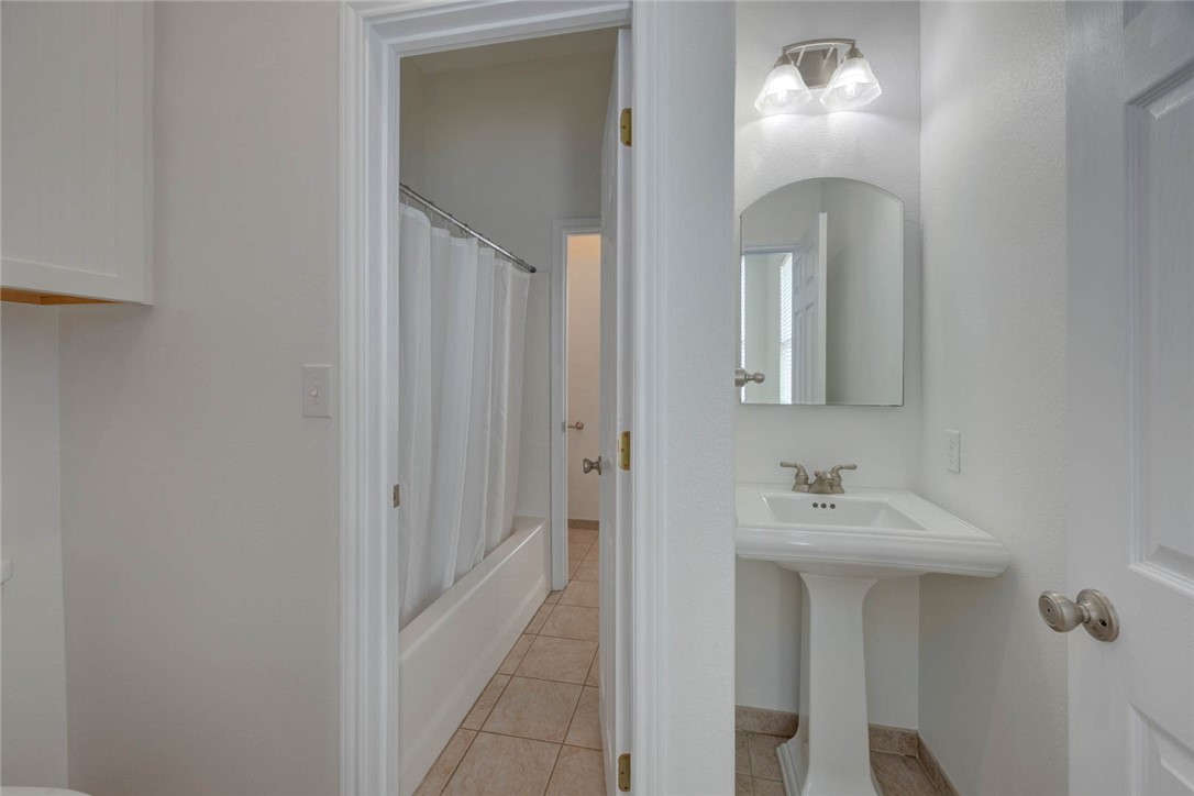 190 E Johnson Ave Property Photo 21