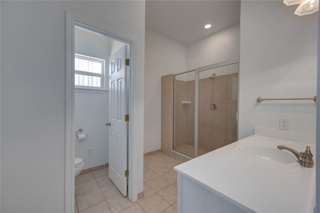 190 E Johnson Ave Property Photo 26