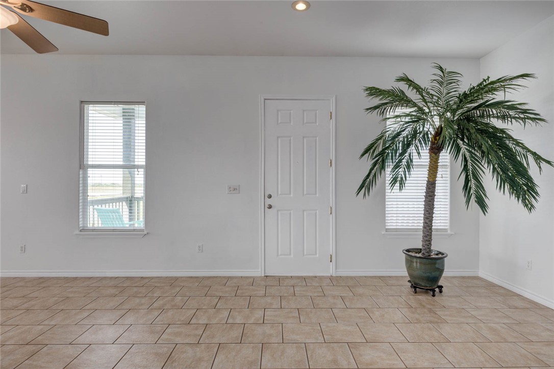 190 E Johnson Ave Property Photo 36