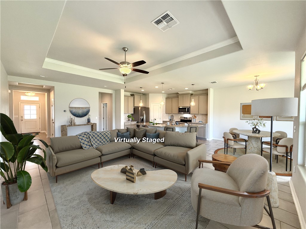 1030 Ocean Breeze St Property Photo 5