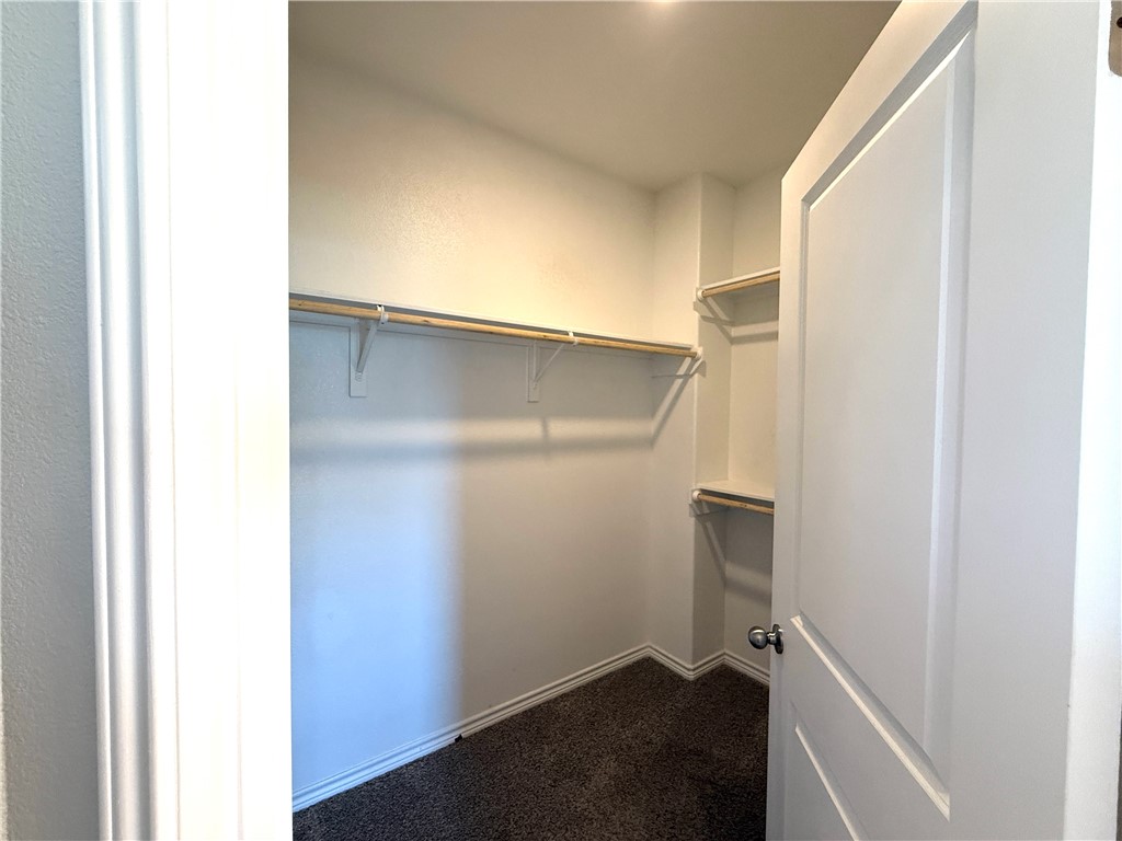 1030 Ocean Breeze St Property Photo 9