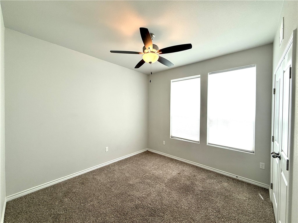 1030 Ocean Breeze St Property Photo 13
