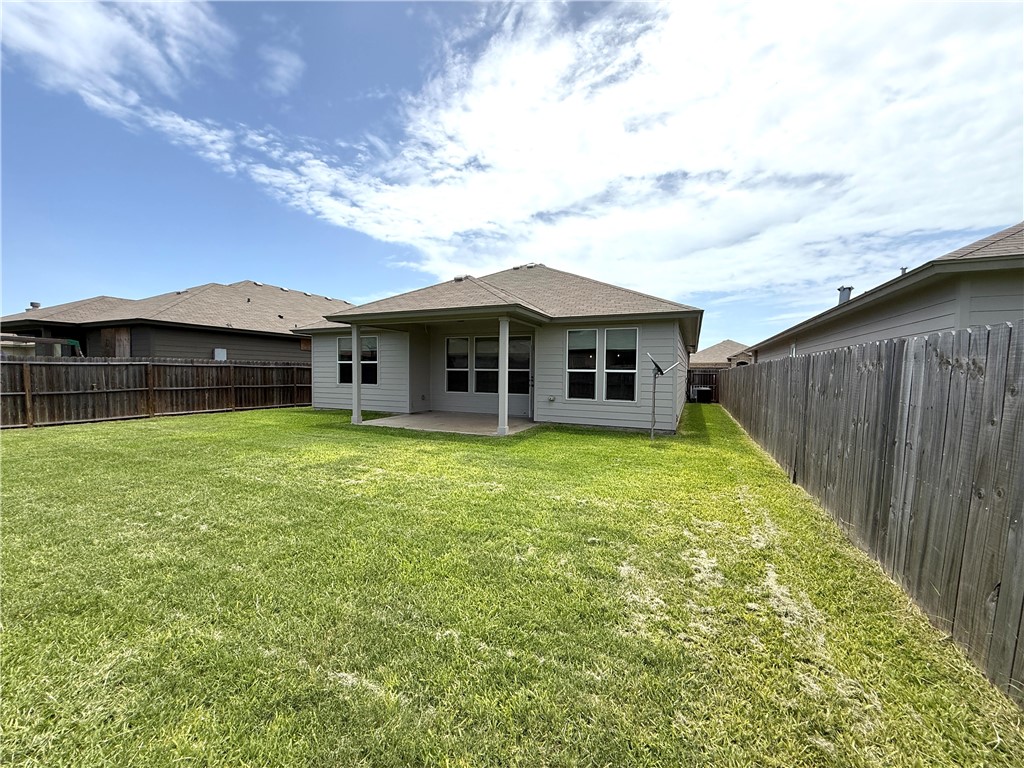 1030 Ocean Breeze St Property Photo 18