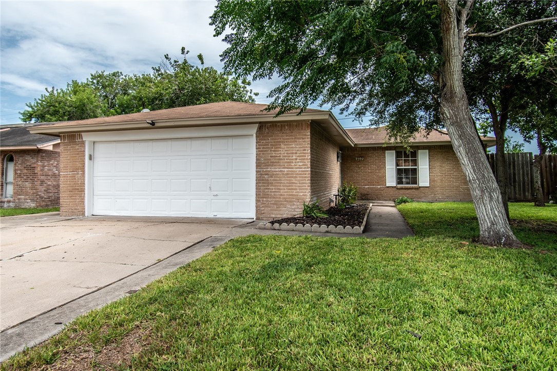7322 Milky Way Dr Property Photo 1
