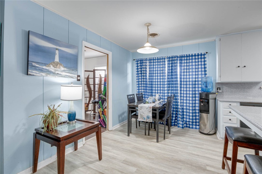 1038 Herndon St Property Photo 9