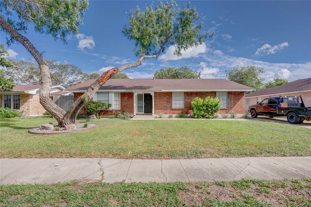 1038 Herndon St Property Photo 36