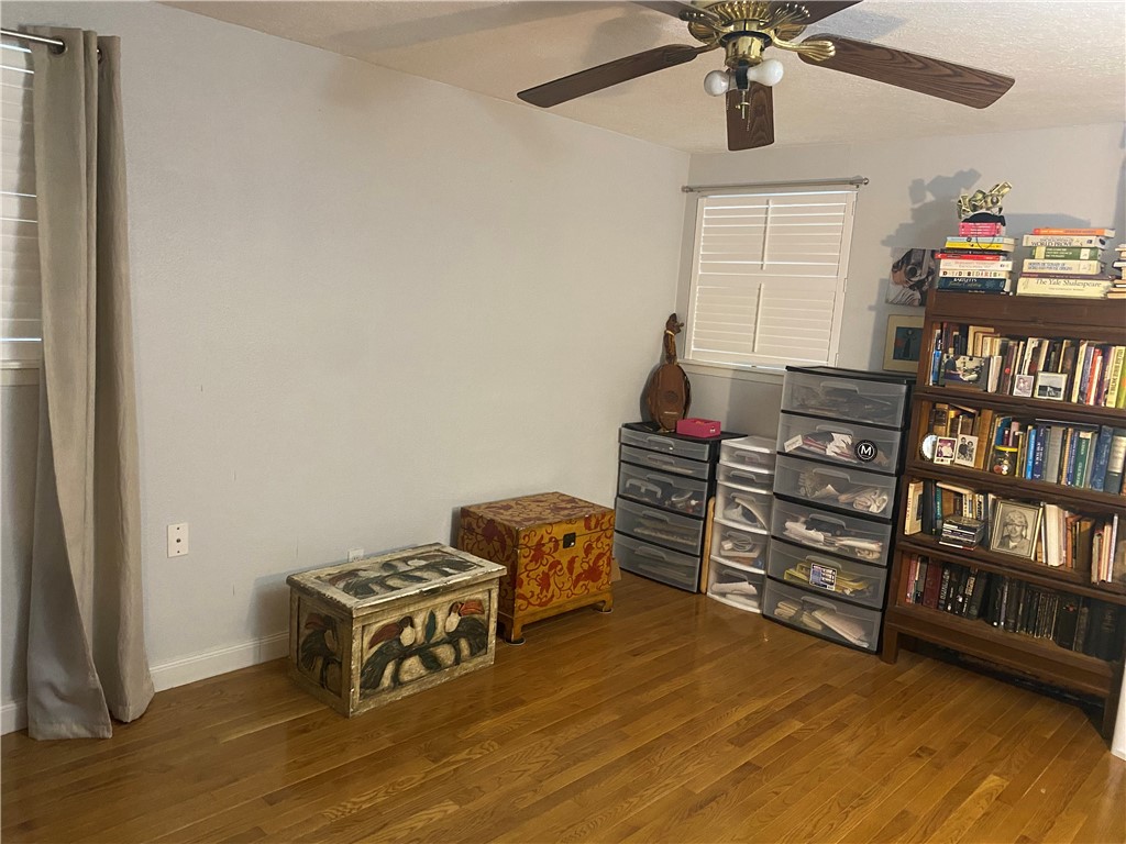 104 Park Place Pl Property Photo 17