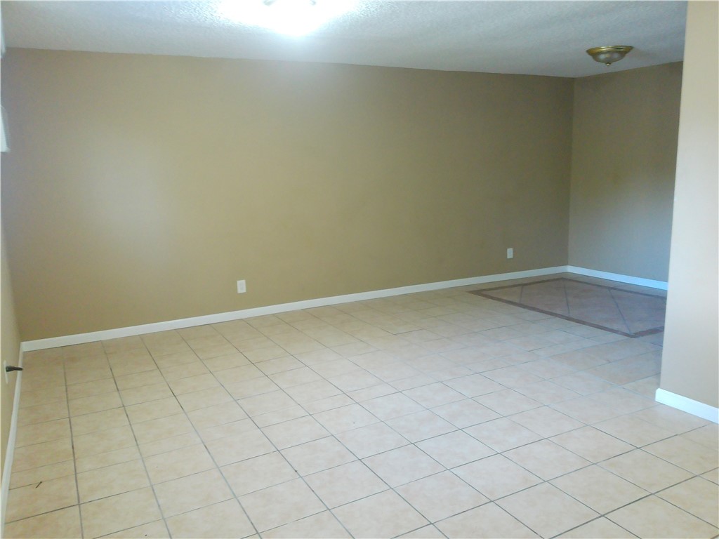 2701 Nemec St 2 Property Photo 3