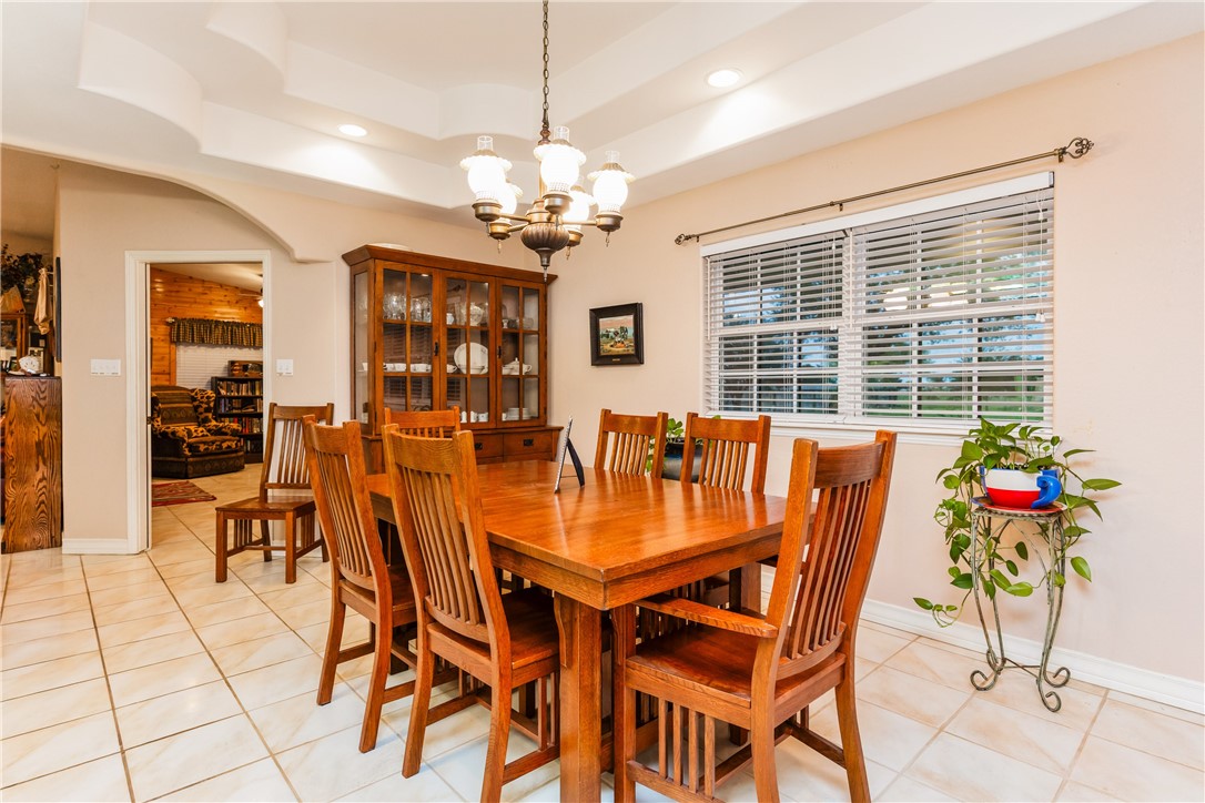 2017 E Fm 1717 Property Photo 17