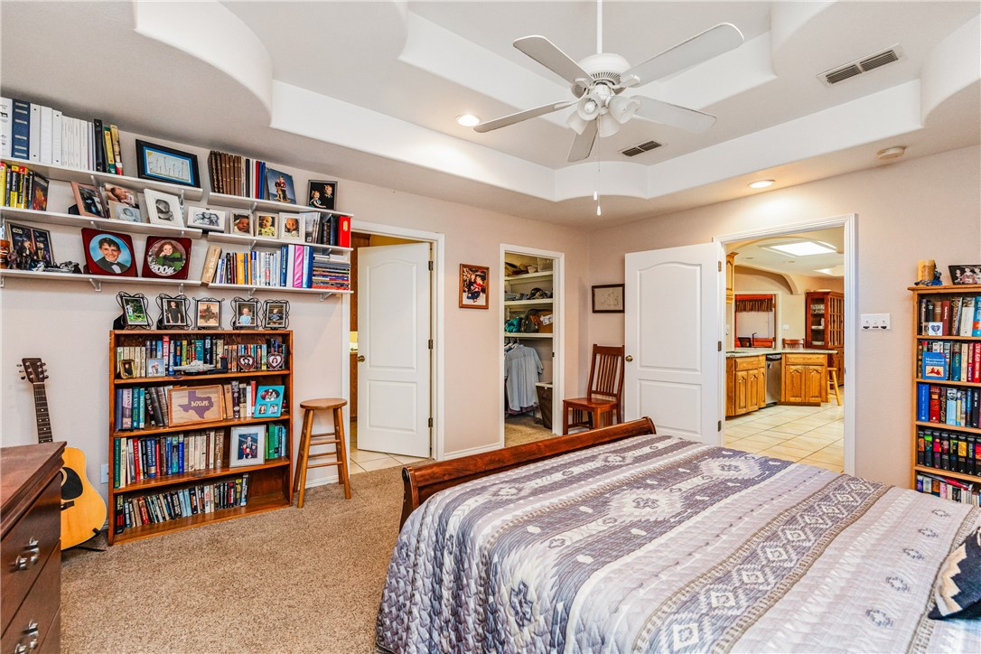 2017 E Fm 1717 Property Photo 22